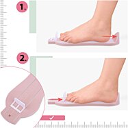 Měřidlo na měření dětské nohy při výběru bot.