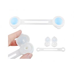 Dětská pojistka na skříňku