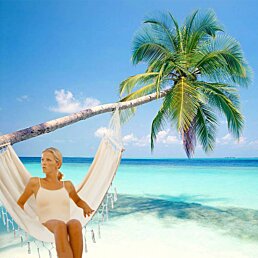 Dvouosá závěsná zahradní houpačka s tyčemi, hamak, 200x270x150 cm - Náhled