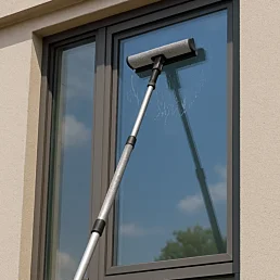 Teleskopická tyč s stěrkou na čištění oken - hliníkové tělo, 8 m - Náhled