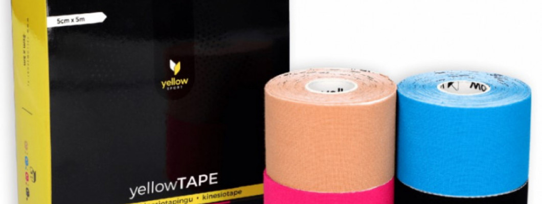 Kineziologické tejpy na bolestivé svaly.